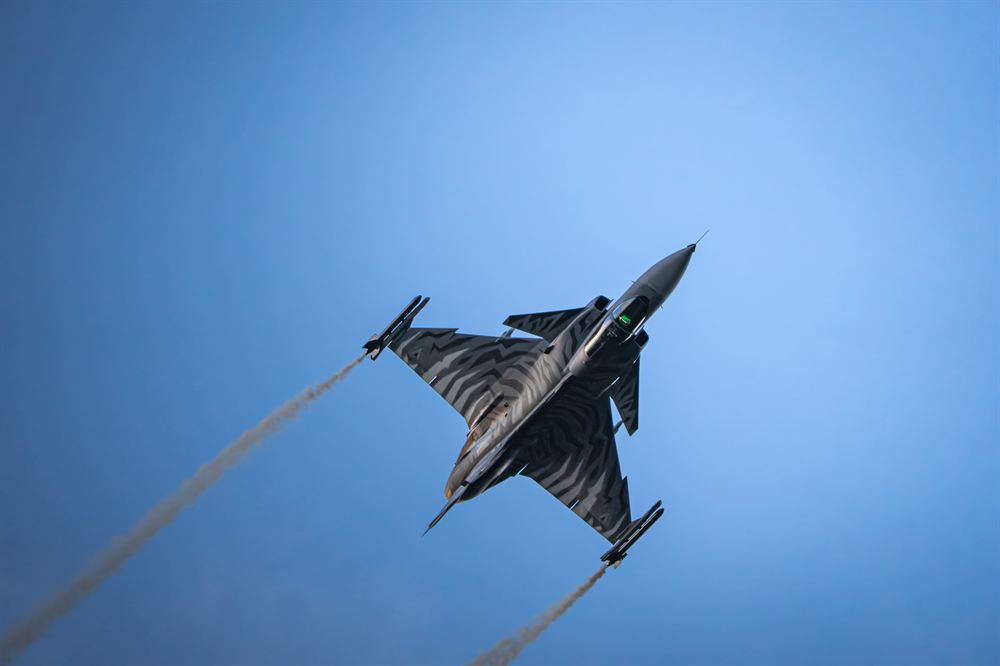 Vertical Climb (AIR-03)